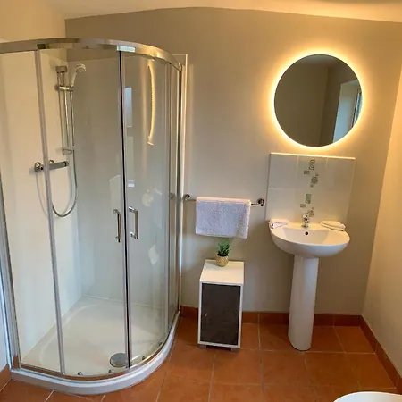 Hidden Hills - Private Waterville