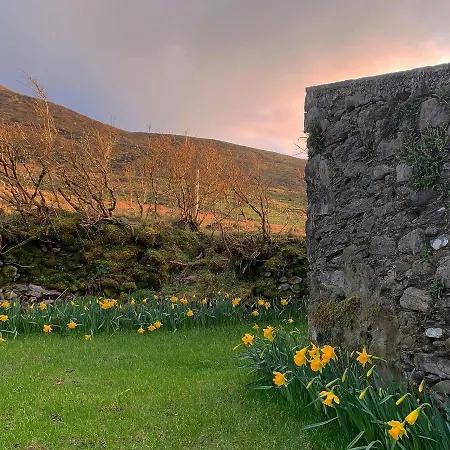 Hidden Hills - Private