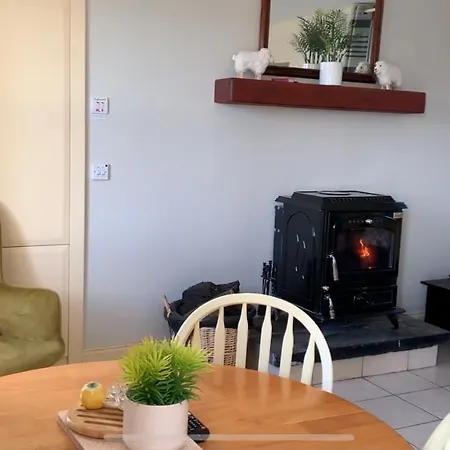 Hidden Hills - Private Waterville